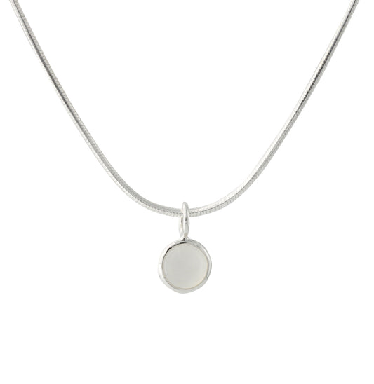 Silberanhänger mit 6 mm Mondstein