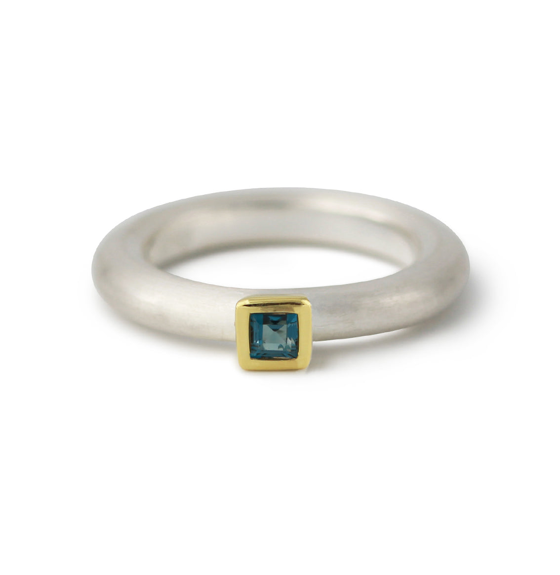Silberring teilvergoldet mit Topas london blue | Strack smal – Campur