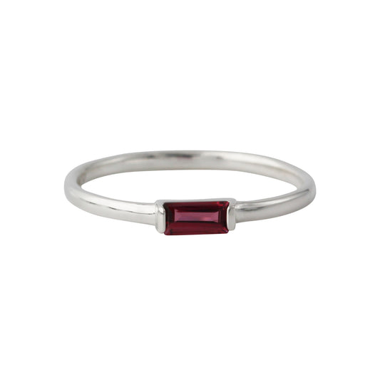Silberring mit 2,5x5mm Rhodolith