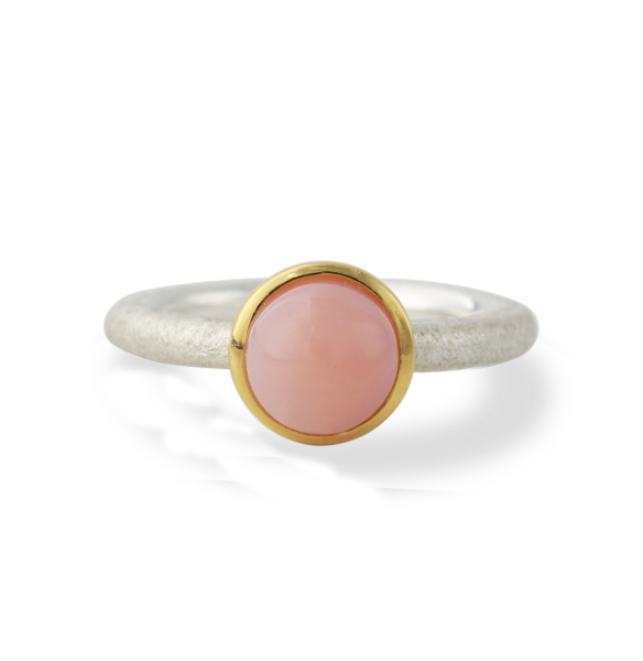 Silberring mit 8mm Pink Opal, 18ct vergoldet